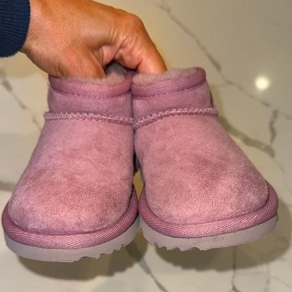 UGG Pink Short Boots - Picture 5 of 6
